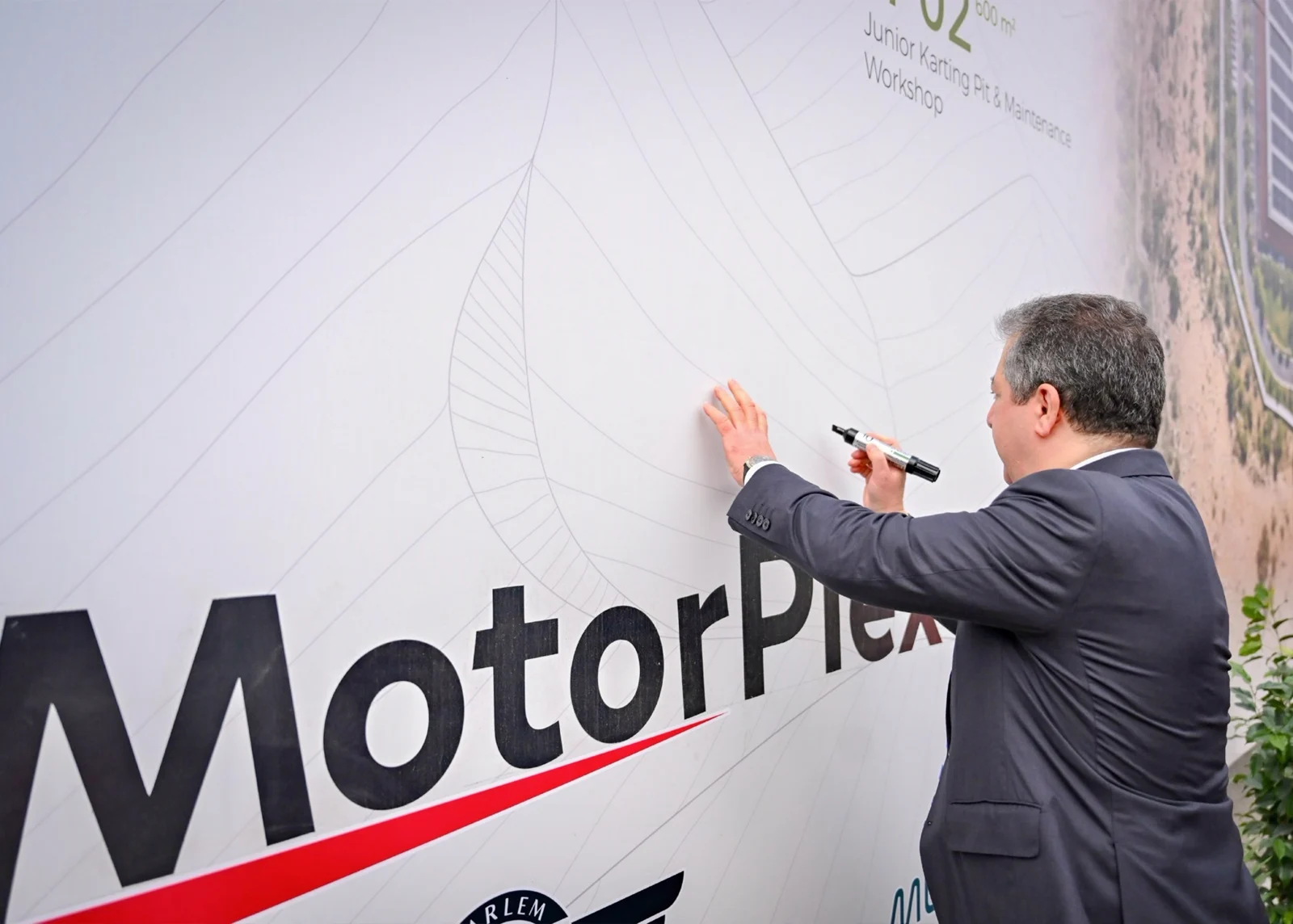 مجموعة هارلم تطلق Motorplex Iraq في زاخو: أكبر مدينة سيارات متكاملة في إقليم كوردستان